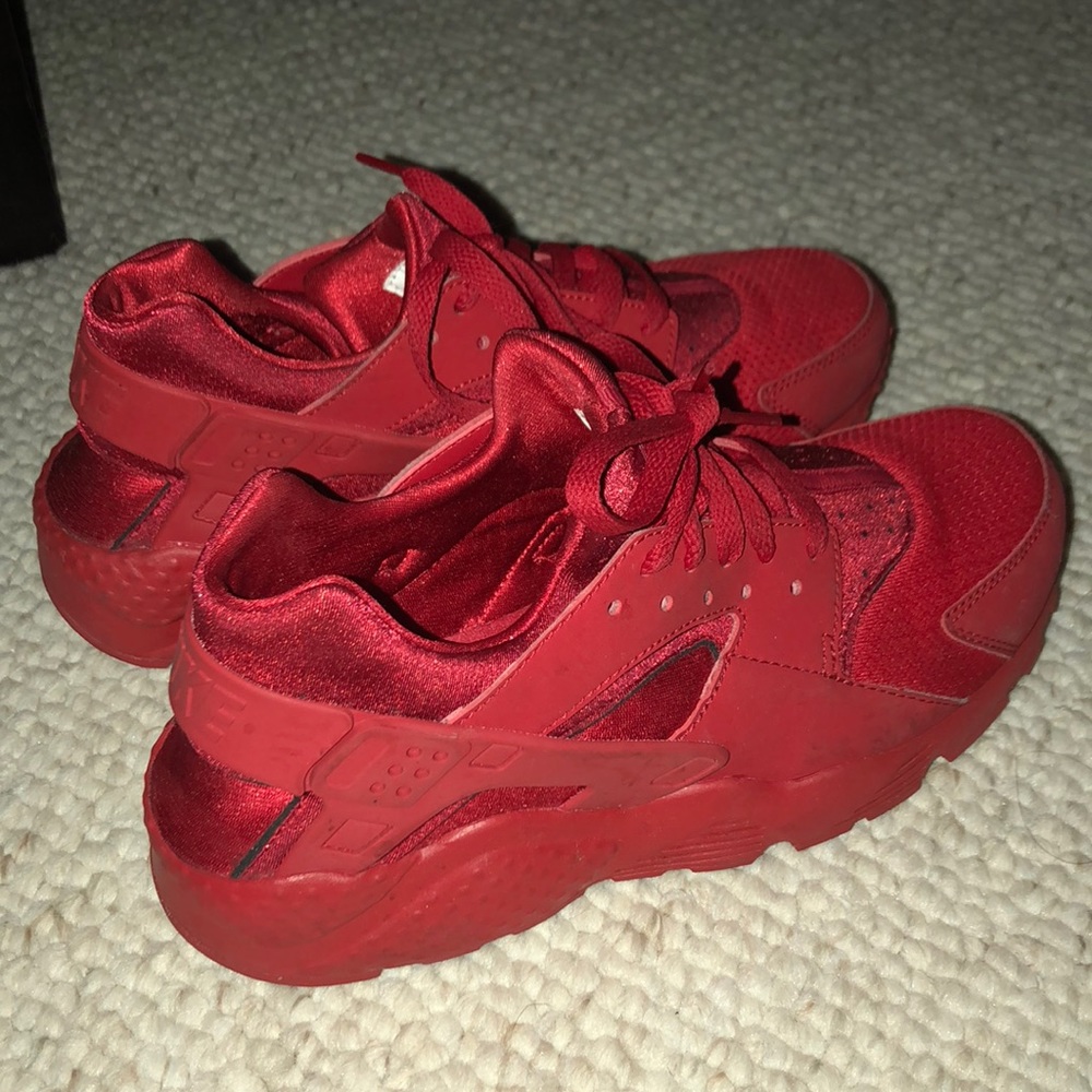 Nike Red Huarache’s